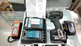 マキタの「14.4V インパクトドライバー TD138DRFXB」をはじめとする2点の買取