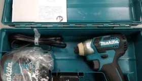 マキタの「10.8V 充電式インパクトドライバー TD111D」の買取